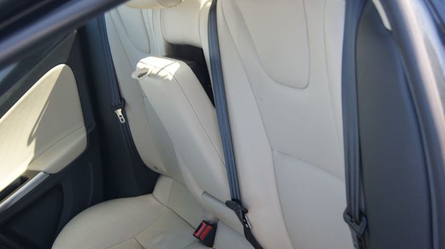 2013 Volvo S60 1 OWNER,JUST SERVICED, VERY CLEAN INSIDE AND OUT  - 23004005 - 35