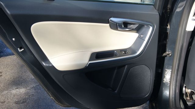 2013 Volvo S60 1 OWNER,JUST SERVICED, VERY CLEAN INSIDE AND OUT  - 23004005 - 36