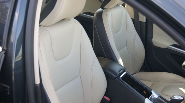 2013 Volvo S60 1 OWNER,JUST SERVICED, VERY CLEAN INSIDE AND OUT  - 23004005 - 47