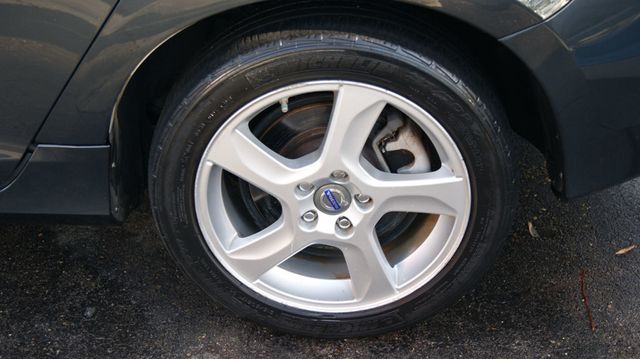 2013 Volvo S60 1 OWNER,JUST SERVICED, VERY CLEAN INSIDE AND OUT  - 23004005 - 55