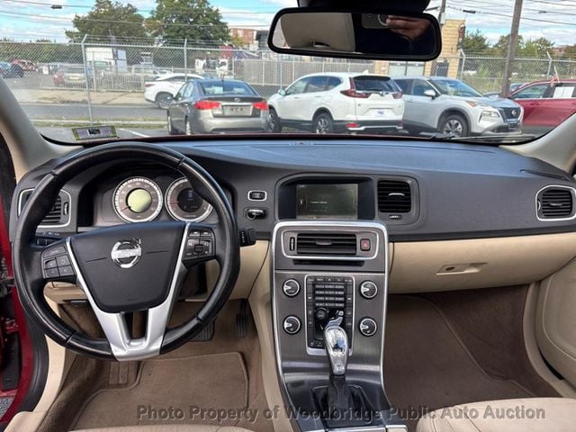 2013 Volvo S60 T5 - 22931937 - 19