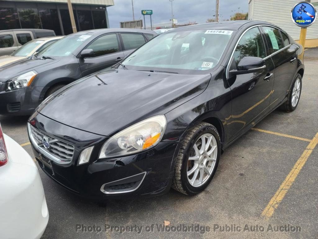 2013 Volvo S60 T5 - 22937357 | Video 1