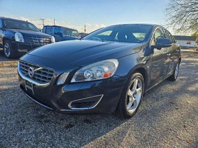 2013 Volvo S60 T5 Sedan 4D - 22348500 - 0