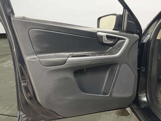 2013 Volvo XC60 3.2 AWD 4dr SUV - 22983188 - 10