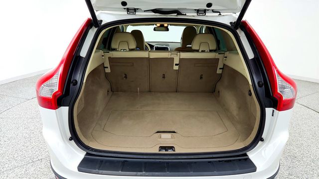 2013 Volvo XC60 AWD 4dr 3.0L Platinum w/ Climate Pkg & Blind Spot Information - 23060907 - 22