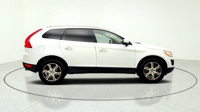 2013 Volvo XC60 AWD 4dr 3.0L Platinum w/ Climate Pkg & Blind Spot Information - 23060907 - 3