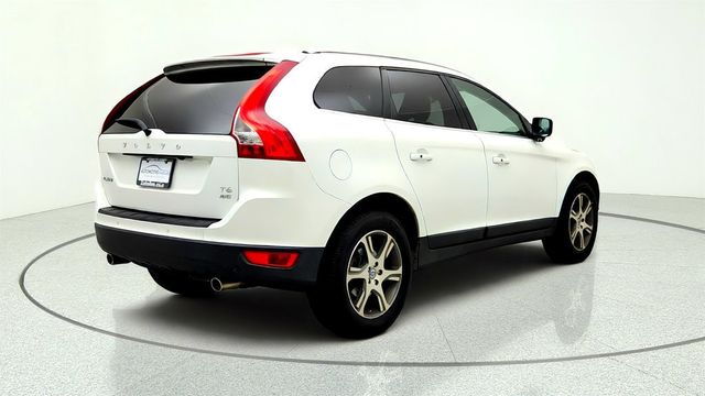 2013 Volvo XC60 AWD 4dr 3.0L Platinum w/ Climate Pkg & Blind Spot Information - 23060907 - 4