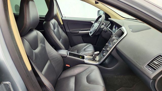 2013 Volvo XC60 AWD 4dr T6 - 23090324 - 24