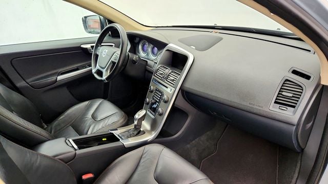 2013 Volvo XC60 AWD 4dr T6 - 23090324 - 25