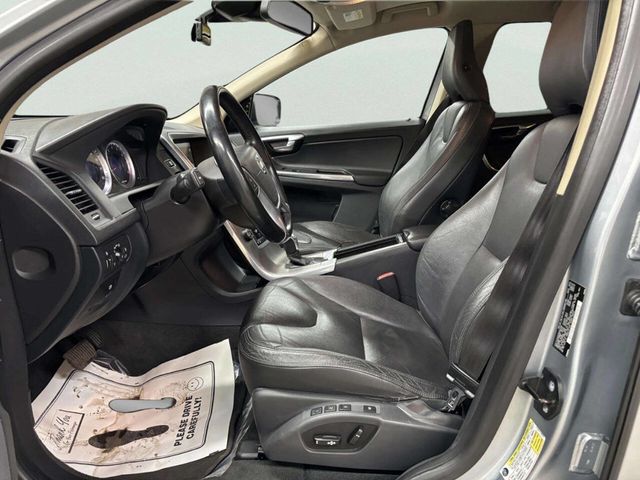2013 Volvo XC60 T6 AWD 4dr SUV - 22952546 - 10