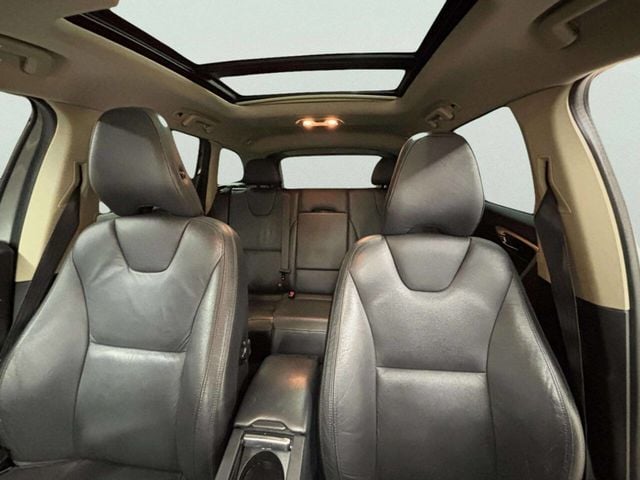 2013 Volvo XC60 T6 AWD 4dr SUV - 22952546 - 12