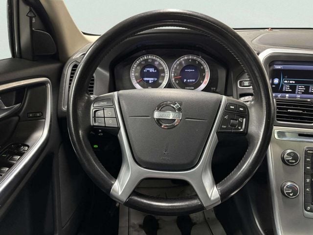 2013 Volvo XC60 T6 AWD 4dr SUV - 22952546 - 29