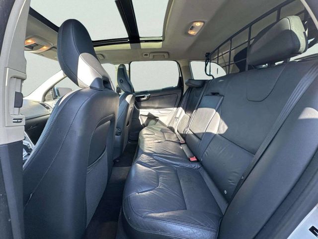 2013 Volvo XC60 T6 AWD 4dr SUV - 23060127 - 17