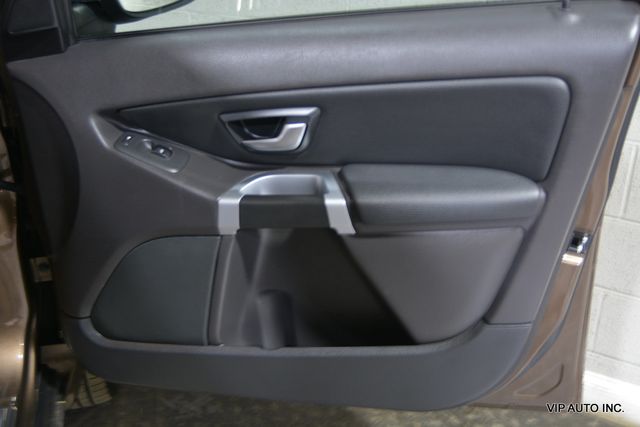 2013 Volvo XC90 AWD 4dr Platinum - 22829694 - 9