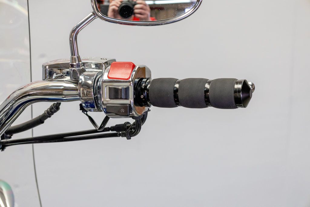 2013 Yamaha STRATOLINER S XV1900 NICE TOURING BAGGER! - 22973297 - 9