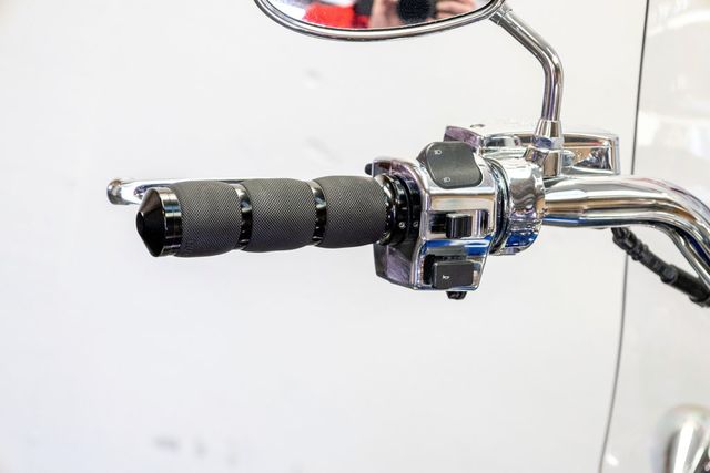 2013 Yamaha STRATOLINER S XV1900 NICE TOURING BAGGER! - 22973297 - 10