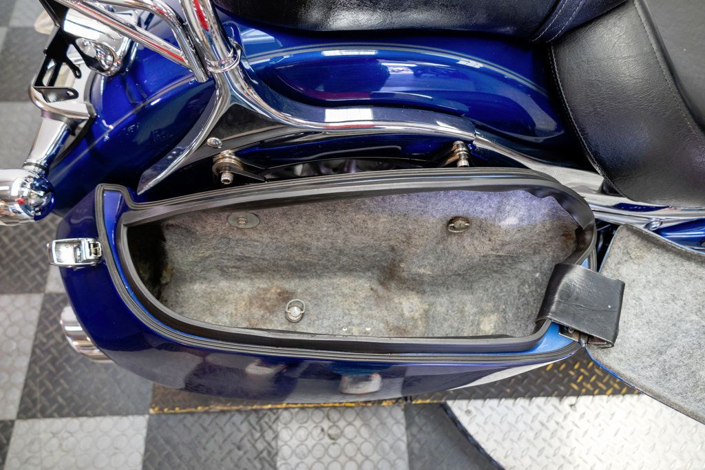 2013 Yamaha STRATOLINER S XV1900 NICE TOURING BAGGER! - 22973297 - 28