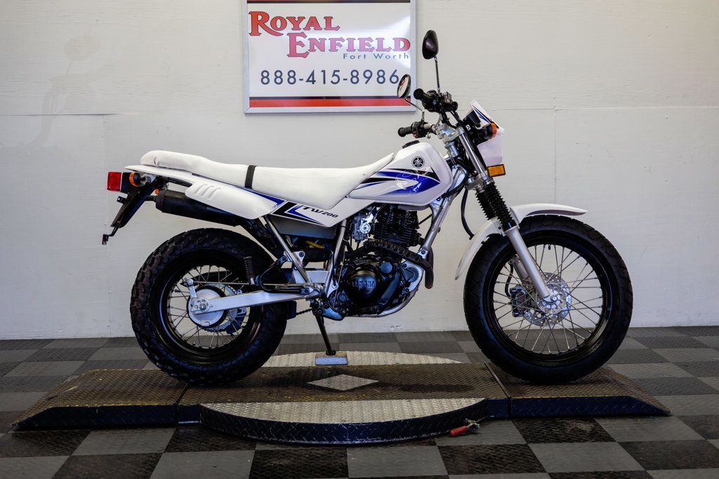 2013 Yamaha TW200 ENDURO BIKE!!! - 22954735 | Video 1