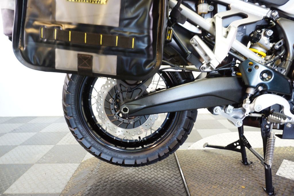 2013 Yamaha XT1200Z SUPER TENERE ADVENTURE BIKE!!! - 22882336 - 20
