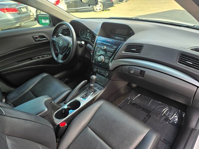 2014 Acura ILX 4dr Sedan 2.0L - 23034337 - 17