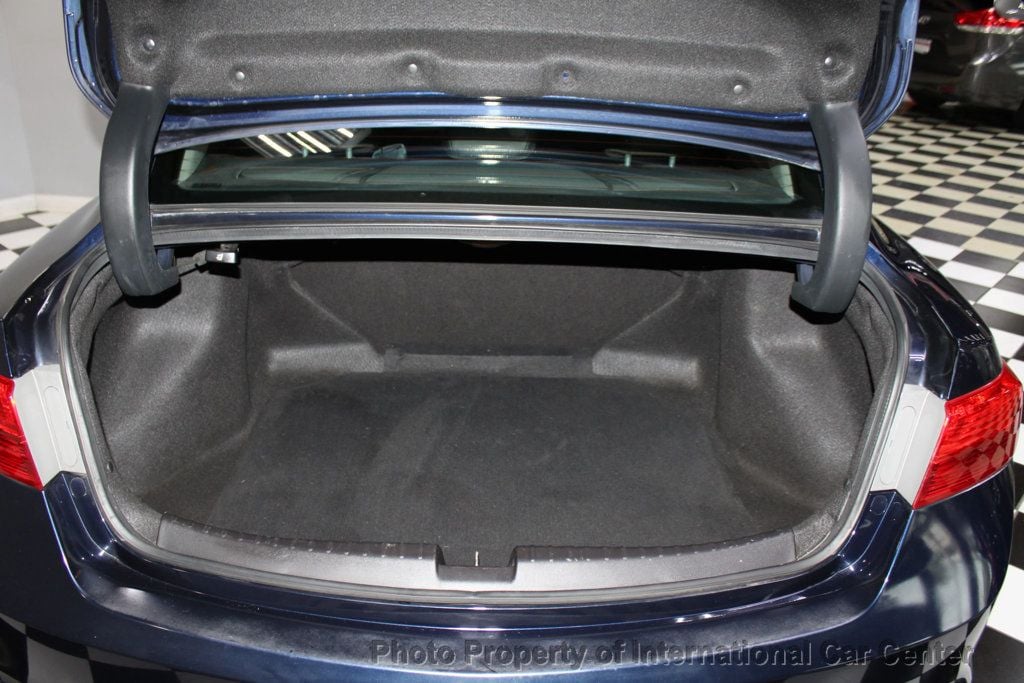 2014 Acura ILX 2.0L photo 20