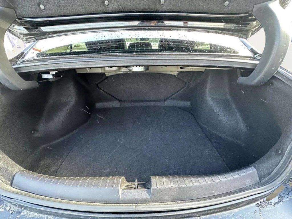 2014 Acura ILX 4dr Sedan 2.0L Tech Pkg - 22982291 - 9