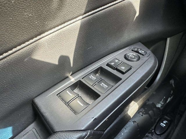 2014 Acura ILX 4dr Sedan 2.0L Tech Pkg - 22982291 - 25