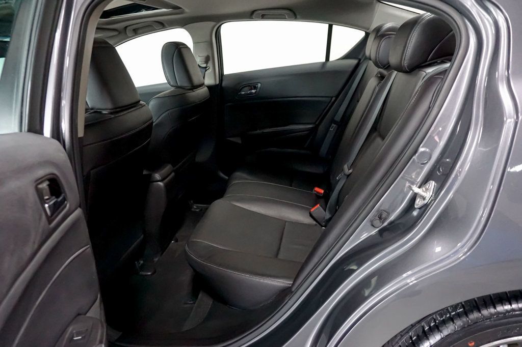 2014 Acura ILX *ILX Premium Package* *6-Speed Manual* - 23014182 - 25