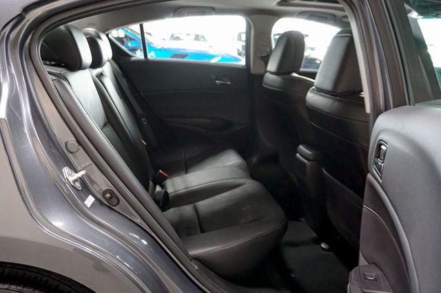 2014 Acura ILX *ILX Premium Package* *6-Speed Manual* - 23014182 - 36