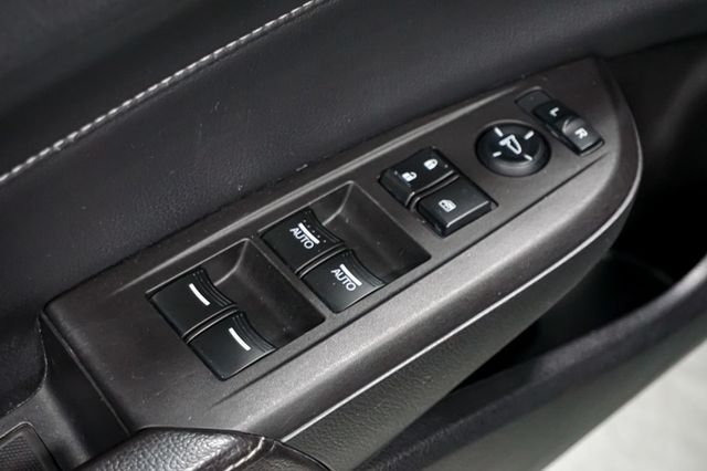 2014 Acura ILX *ILX Premium Package* *6-Speed Manual* - 23014182 - 53