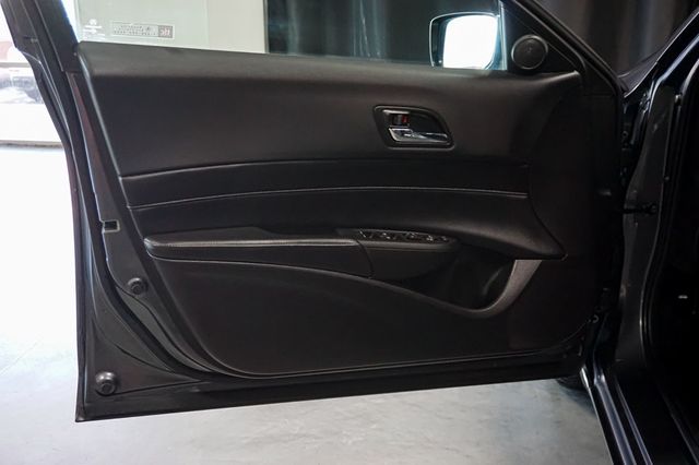 2014 Acura ILX *ILX Premium Package* *6-Speed Manual* *1-Owner* - 23000949 - 18