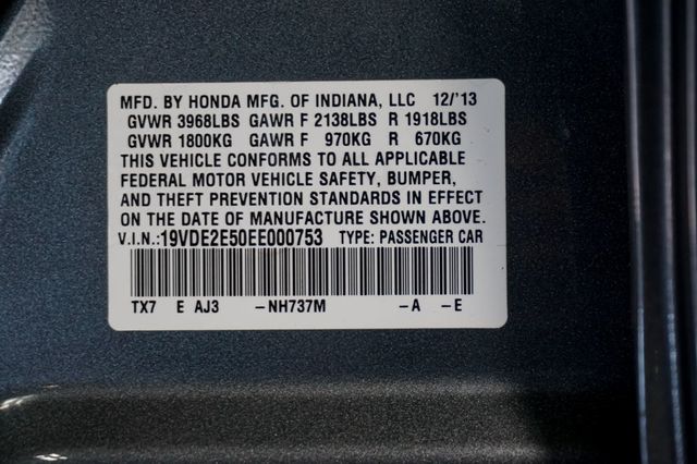 2014 Acura ILX *ILX Premium Package* *6-Speed Manual* *1-Owner* - 23000949 - 19