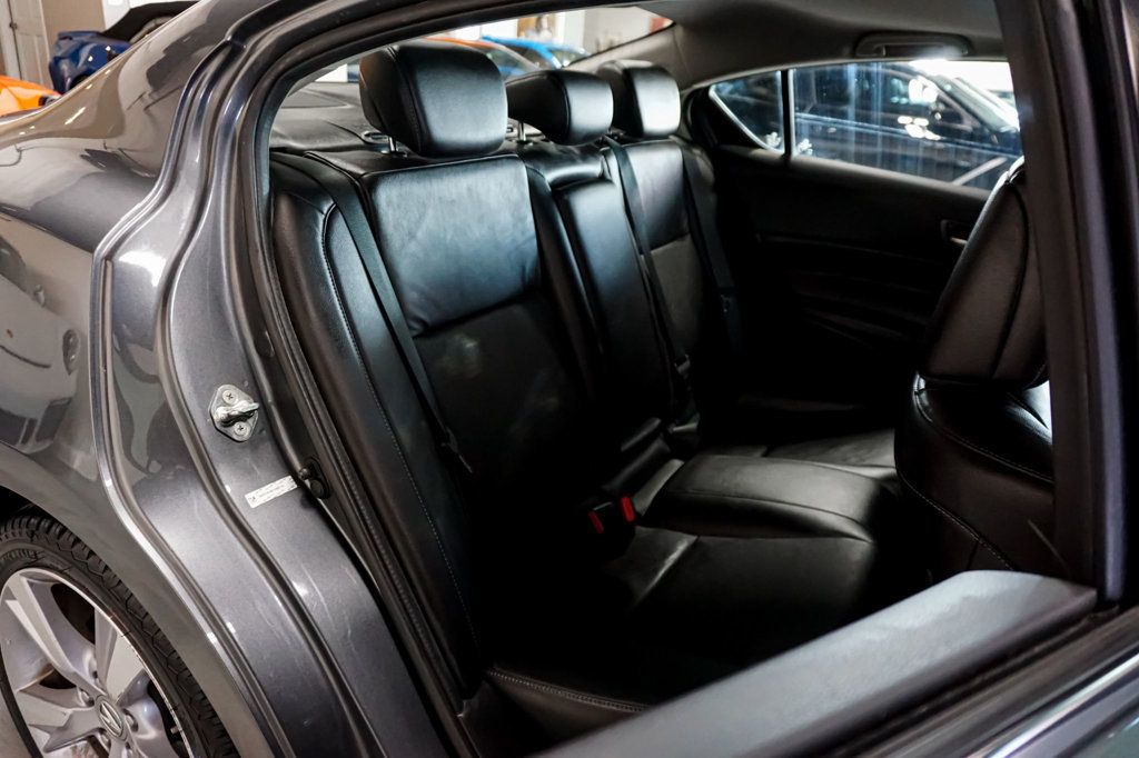 2014 Acura ILX *ILX Premium Package* *6-Speed Manual* *1-Owner* - 23000949 - 36