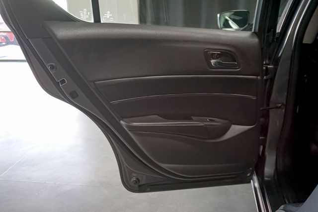 2014 Acura ILX *ILX Premium Package* *6-Speed Manual* *1-Owner* - 23000949 - 61