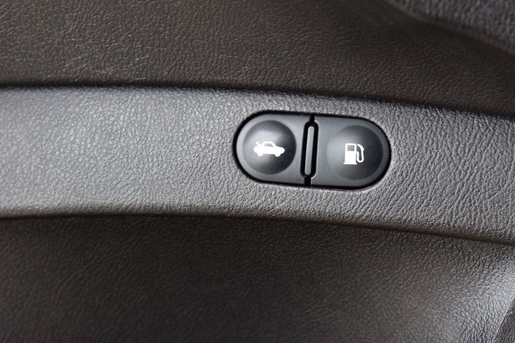 2014 Acura TL 4dr Sedan Automatic SH-AWD Tech - 22431949 - 38