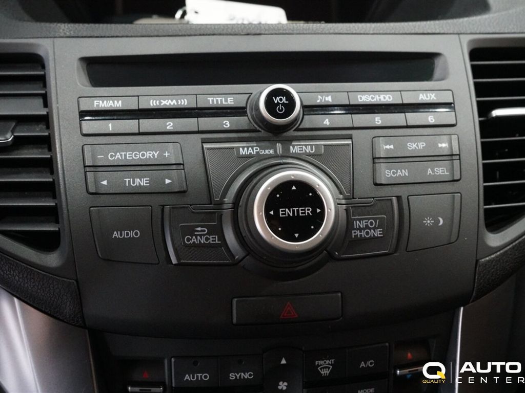 2014 Acura TSX 4dr Sedan I4 Automatic Tech Pkg - 22906830 - 30