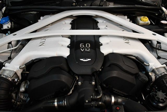 2014 Aston Martin Vanquish 2dr Coupe - 21257574 - 17