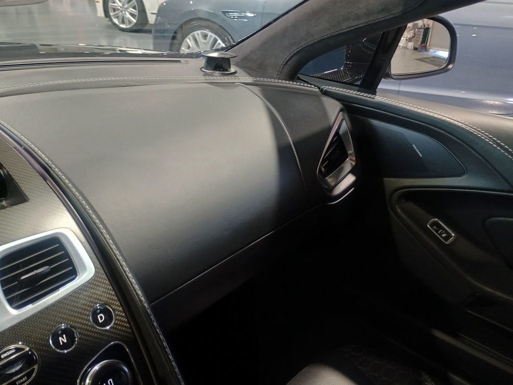 2014 Aston Martin Vanquish 2dr Coupe Clean Carfax - 22970540 - 35