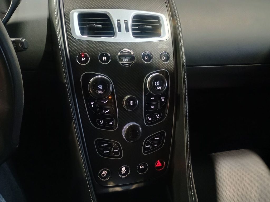 2014 Aston Martin Vanquish 2dr Coupe Clean Carfax - 22970540 - 37