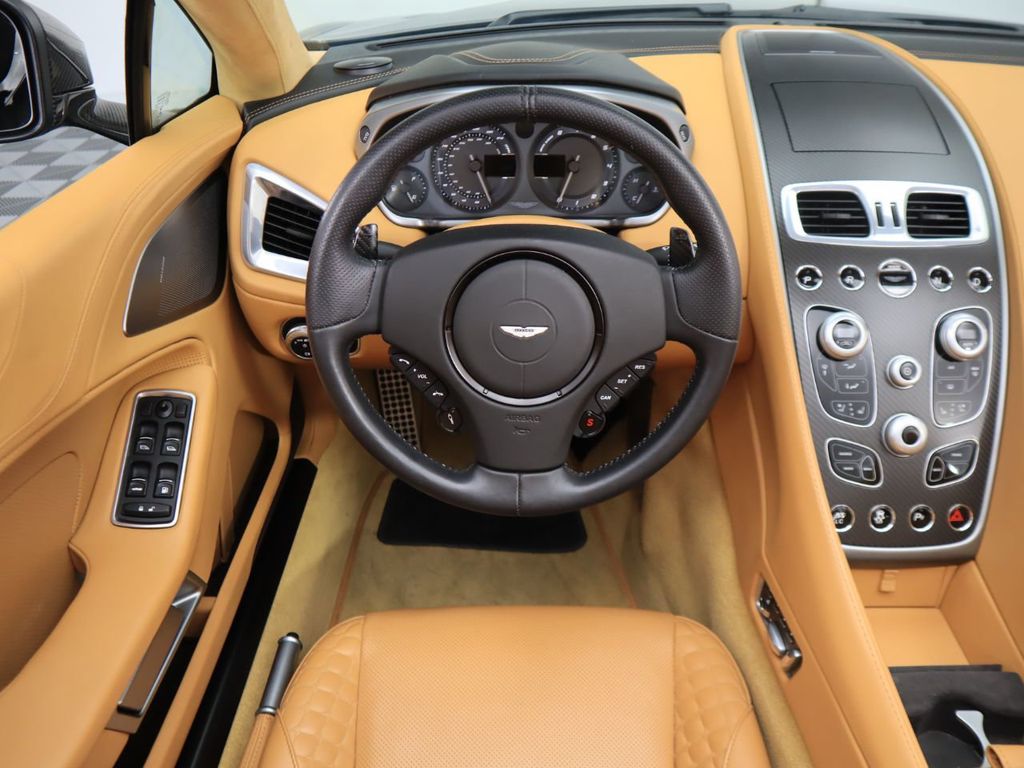 2014 Aston Martin Vanquish 2dr Volante - 21188607 - 17