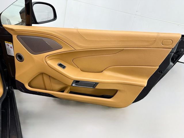 2014 Aston Martin Vanquish 2dr Volante - 22995957 - 30