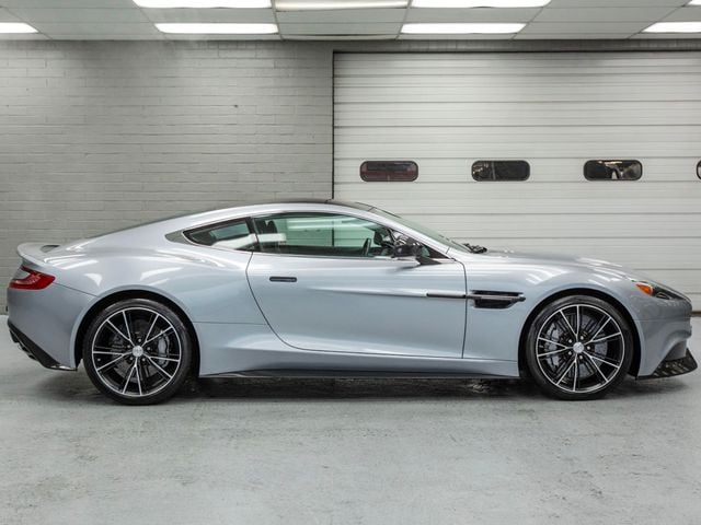 2014 Aston Martin Vanquish Super GT V12 Coupe - 22978701 - 2