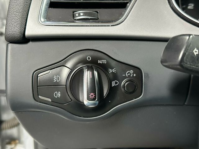 2014 Audi A4 4dr Sedan Automatic quattro 2.0T Premium - 22980878 - 31