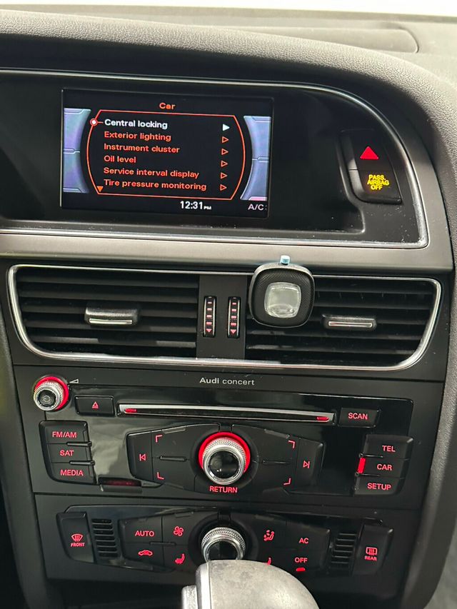 2014 Audi A4 4dr Sedan Automatic quattro 2.0T Premium - 22980878 - 33