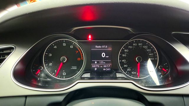 2014 Audi A4 4dr Sedan Automatic quattro 2.0T Premium Plus - 22966811 - 14