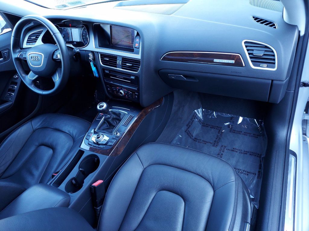 2014 Audi A4 4dr Sedan Manual quattro 2.0T Premium - 21146808 - 12