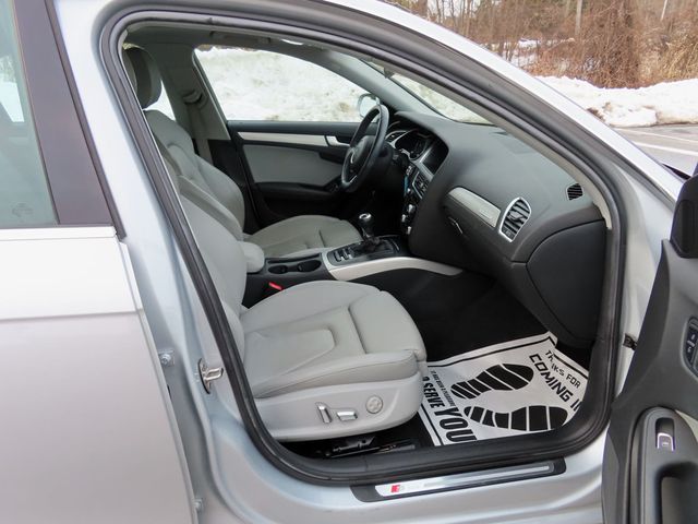 2014 Audi A4 4dr Sedan Manual quattro 2.0T Premium Plus - 22971190 - 23