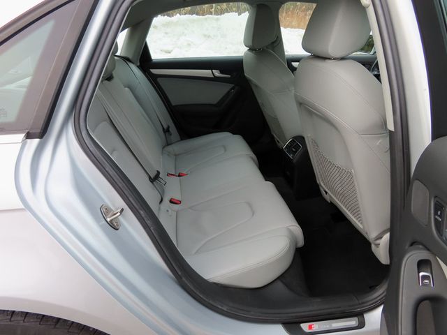 2014 Audi A4 4dr Sedan Manual quattro 2.0T Premium Plus - 22971190 - 26