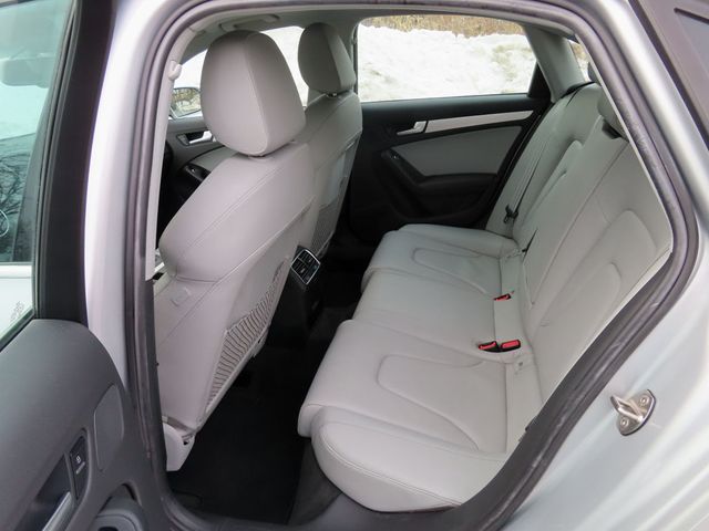 2014 Audi A4 4dr Sedan Manual quattro 2.0T Premium Plus - 22971190 - 29