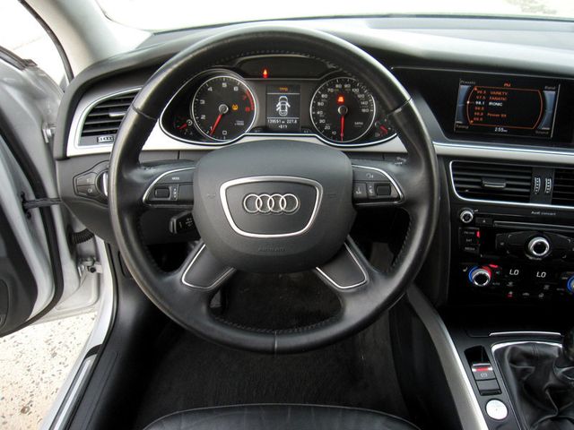 2014 Audi A4 4dr Sedan Manual quattro 2.0T Premium Plus - 23052363 - 18